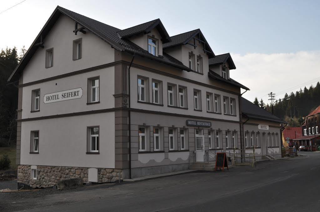 Hotel Seifert Nove Hamry Exterior photo